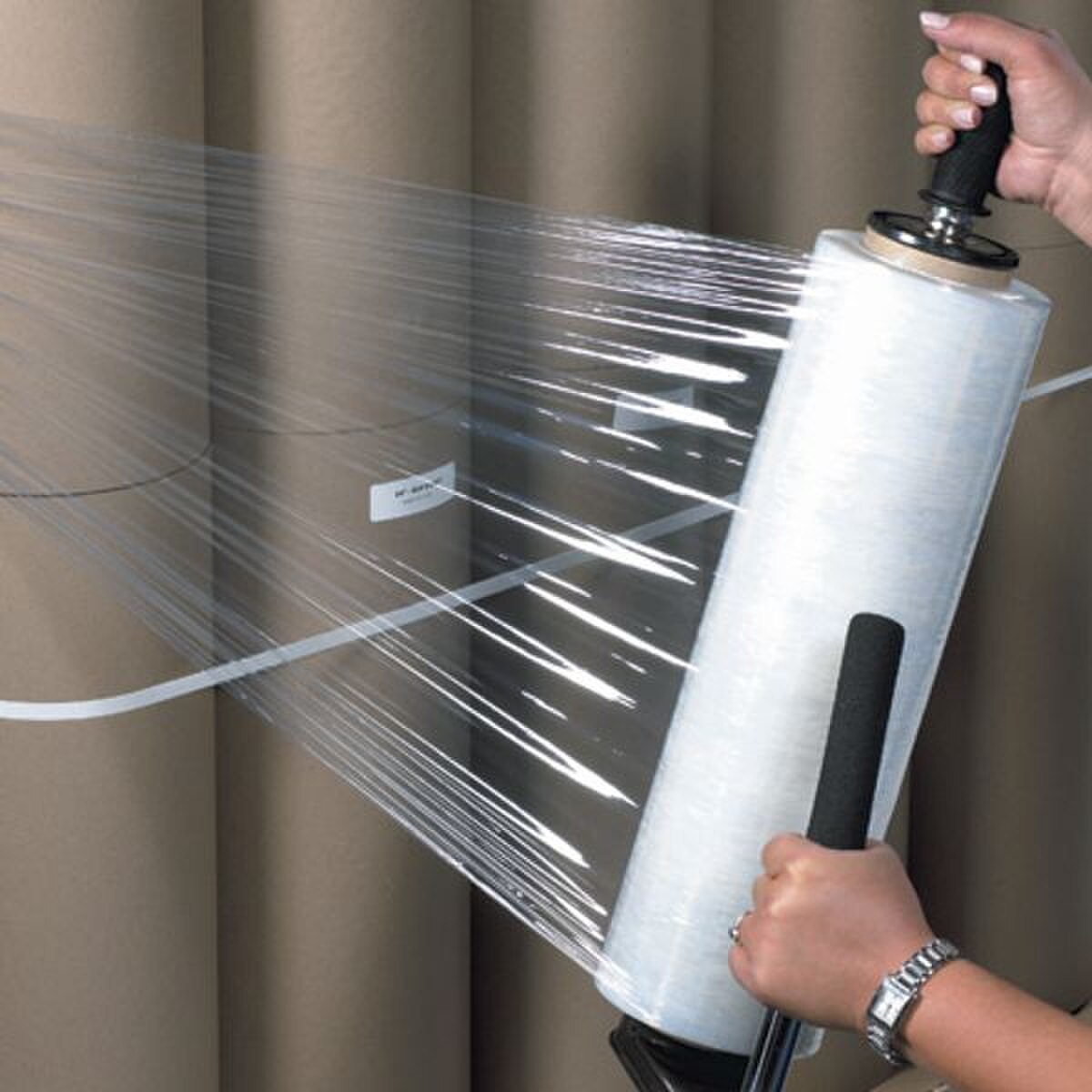 Cast Hand Stretch Film, 15" x 90 Ga